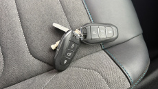 Citroen C4 1.2 PureTech [130] Shine 5dr Petrol Hatchback